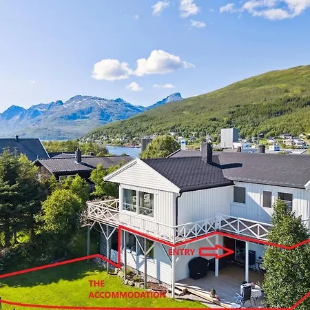 Lejlighed Big With Free Parking